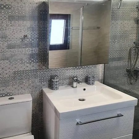 A Rock House At Piles Village Karpathos - πέτρινο σπίτι στο χωριό πυλές κάρπαθος Othos