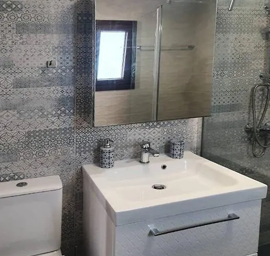 A Rock House At Piles Village Karpathos - πέτρινο σπίτι στο χωριό πυλές κάρπαθος Othos